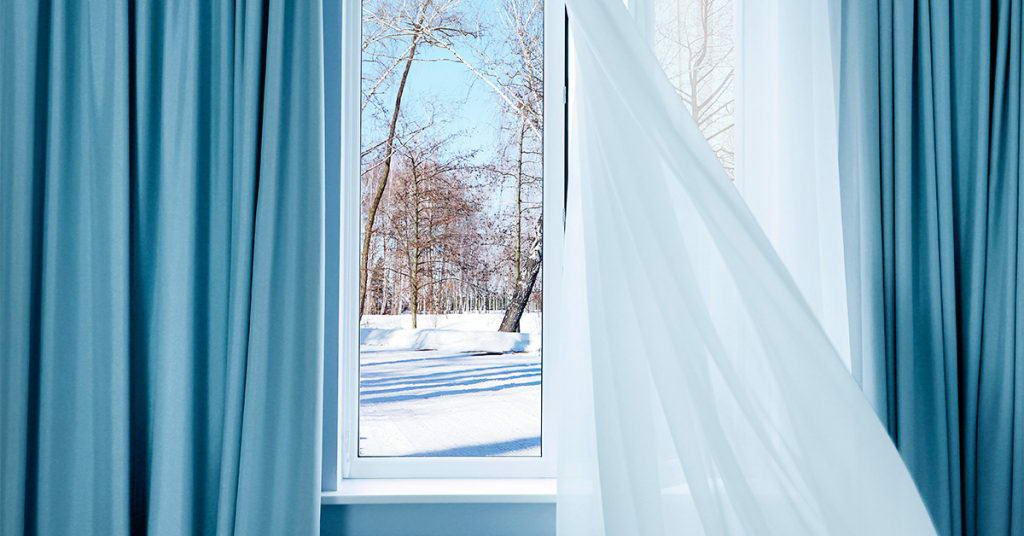 Чи можна монтувати пластикові вікна взимку